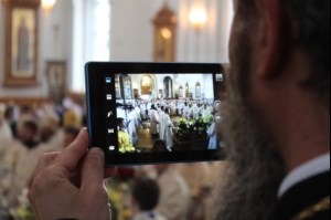 Божественная литургия в Благовещенском кафедральном соборе г. Воронежа