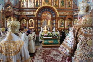 Божественная литургия в Благовещенском кафедральном соборе г. Воронежа