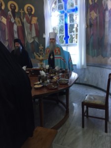 Митрополит Лонгин совершил Литургию в русском на Афоне Пантелеимоновом монастыре