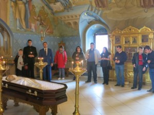 В Троицком соборе Саратова совершено отпевание Л.И. Шугома