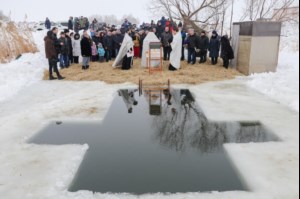 Освящение иордани в селе Кувыка Татищевского района