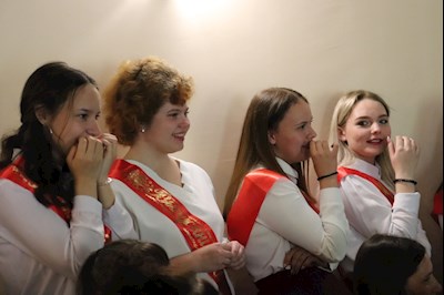 Последний звонок в Хвалынской гимназии