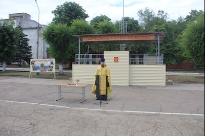 Священник благословил личный состав войсковой части