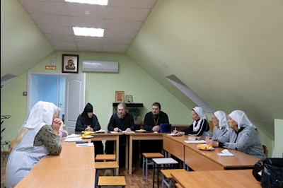 Представитель Синодального отдела встретился с сестрами милосердия