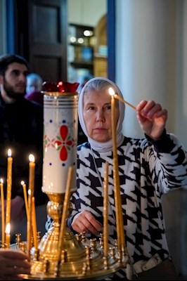Епископ Симон совершил всенощное бдение в храме в честь иконы Божией Матери «Утоли моя печали» г. Саратова