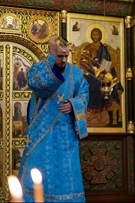 Епископ Симон совершил всенощное бдение в храме в честь иконы Божией Матери «Утоли моя печали» г. Саратова