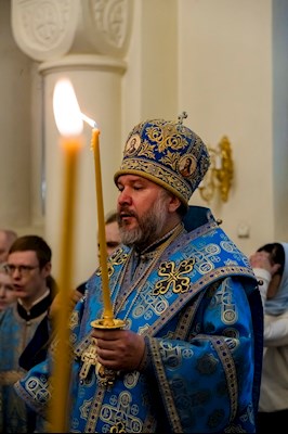 Епископ Симон совершил всенощное бдение в храме в честь иконы Божией Матери «Утоли моя печали» г. Саратова