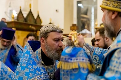 Епископ Симон совершил всенощное бдение в храме в честь иконы Божией Матери «Утоли моя печали» г. Саратова