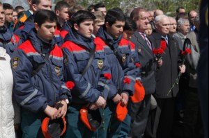 Совершена панихида по погибшим ликвидаторам Чернобыльской аварии