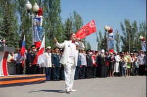 Митрополит Лонгин принял участие в торжественных мероприятиях в парке Победы на Соколовой горе