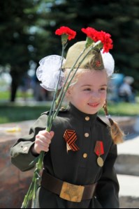 Митрополит Лонгин принял участие в торжественных мероприятиях в парке Победы на Соколовой горе
