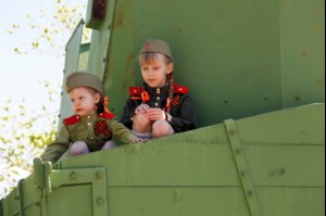 Митрополит Лонгин принял участие в торжественных мероприятиях в парке Победы на Соколовой горе