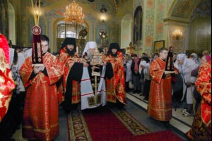 В Саратов доставлены мощи святого великомученика и целителя Пантелеимона