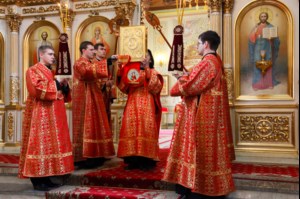 В Саратов доставлены мощи святого великомученика и целителя Пантелеимона