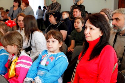 В Саратове прошел епархиальный фестиваль детского творчества «Поделись радостью с другом»