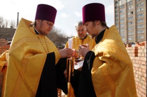 В Смирновском ущелье совершен чин основания храма Космы и Дамиана