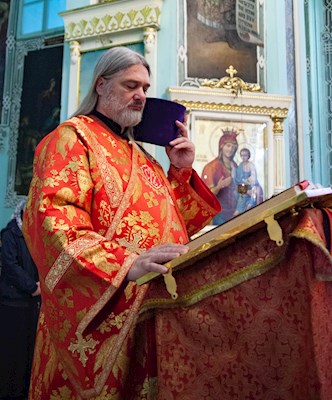 Божественная литургия в храме Сошествия Святого Духа г. Саратова