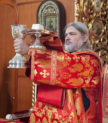 Божественная литургия в храме Сошествия Святого Духа г. Саратова