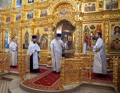 Всенощное бдение в Свято-Троицком кафедральном соборе г. Саратова