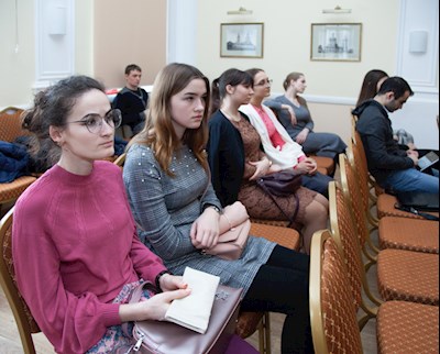 Состоялось собрание молодежных работников и православной молодежи Саратовской