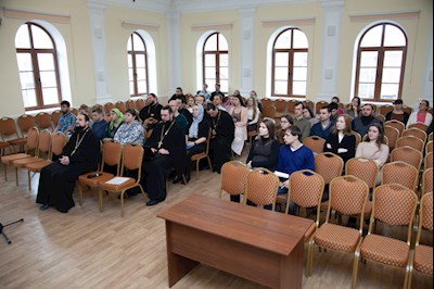 Состоялось собрание молодежных работников и православной молодежи Саратовской