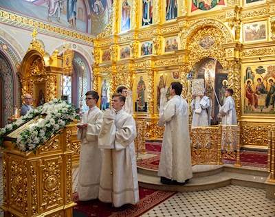 Всенощное бдение в Свято-Троицком кафедральном соборе г. Саратова