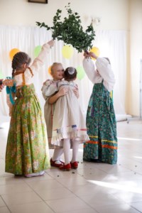 В «Колоске» прошел праздник, посвященный дню Святой Троицы