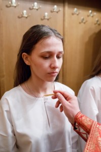 В Свято-Троицком соборе совершена Крещальная литургия
