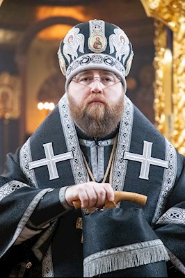 Митрополит Игнатий совершил Литургию Преждеосвященных Даров на Архиерейском подворье — в Свято-Троицком кафедральном соборе г. Саратова
