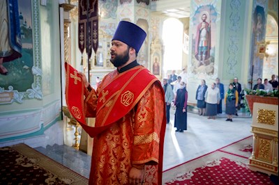 Митрополит Игнатий совершил всенощное бдение в Покровском храме Саратова
