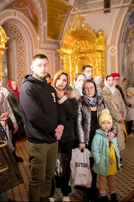 Ночное пасхальное богослужение в Свято-Троицком кафедральном соборе Саратова
