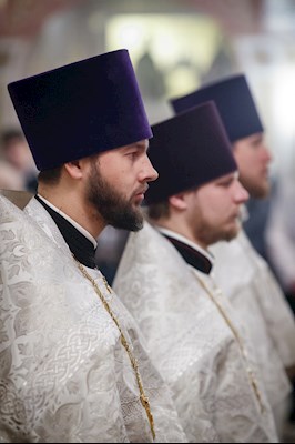 Великая вечерня в соединении с Литургией святителя Василия Великого в Свято-Троицком кафедральном соборе г. Саратова