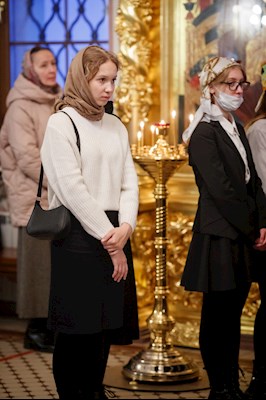 Великая вечерня в соединении с Литургией святителя Василия Великого в Свято-Троицком кафедральном соборе г. Саратова