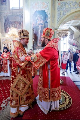 Архиереи Саратовской митрополии соборно совершили Литургию