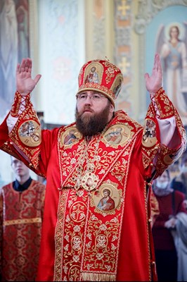 Архиереи Саратовской митрополии соборно совершили Литургию