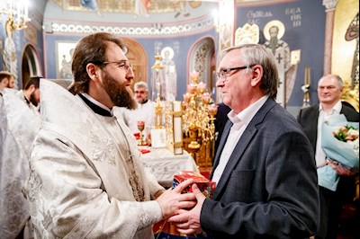 Ночная Божественная литургия в Свято-Троицком кафедральном соборе г. Саратова