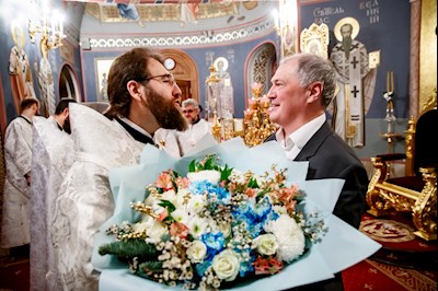 Ночная Божественная литургия в Свято-Троицком кафедральном соборе г. Саратова
