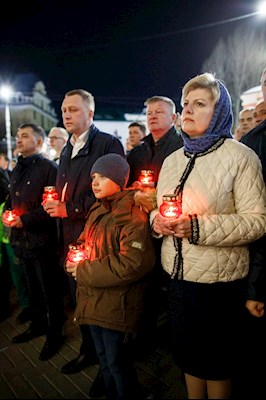 Ночное пасхальное богослужение в Свято-Троицком кафедральном соборе Саратова