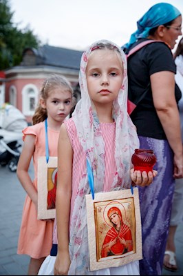 Всенощное бдение с чином погребения Божией Матери в Свято-Троицком кафедральном соборе г. Саратова