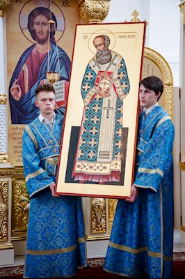 Митрополит Лонгин совершил Великое освящение храма в честь Тихвинской иконы Божией Матери