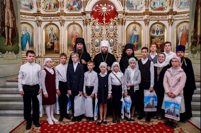 Митрополит Игнатий совершил всенощное бдение в Покровском храме Саратова