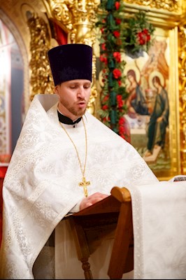 Ночное пасхальное богослужение в Свято-Троицком кафедральном соборе Саратова