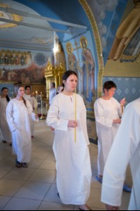 В Свято-Троицком кафедральном соборе Саратова совершена Крещальная литургия