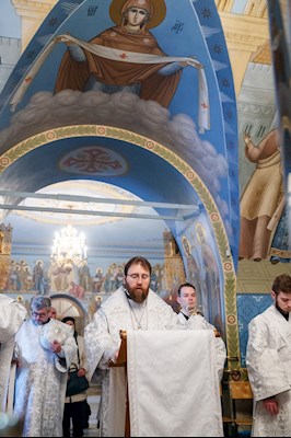 Великая вечерня в соединении с Литургией святителя Василия Великого и чин Великого освящения воды в Успенском храме Свято-Троицкого кафедрального собора г. Саратова