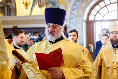 Таинство Венчания в Свято-Троицком кафедральном соборе г. Саратова