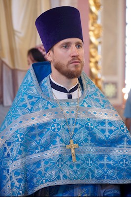 Митрополит Игнатий совершил Божественную литургию в Свято-Троицком кафедральном соборе г. Саратова