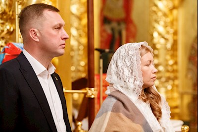 Ночное пасхальное богослужение в Свято-Троицком кафедральном соборе Саратова