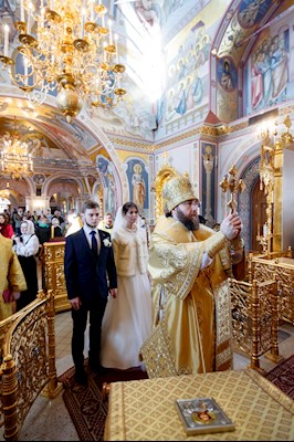 Таинство Венчания в Свято-Троицком кафедральном соборе г. Саратова