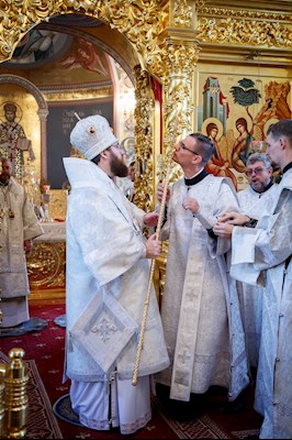 Митрополит Игнатий совершил Божественную литургию в Свято-Троицком кафедральном соборе г. Саратова