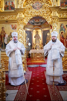 Митрополит Игнатий совершил Божественную литургию в Свято-Троицком кафедральном соборе г. Саратова
